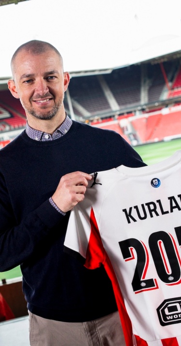 Nieuws | Kasper Kurland vanaf volgend seizoen nieuwe hoofdtrainer PSV Vrouwen