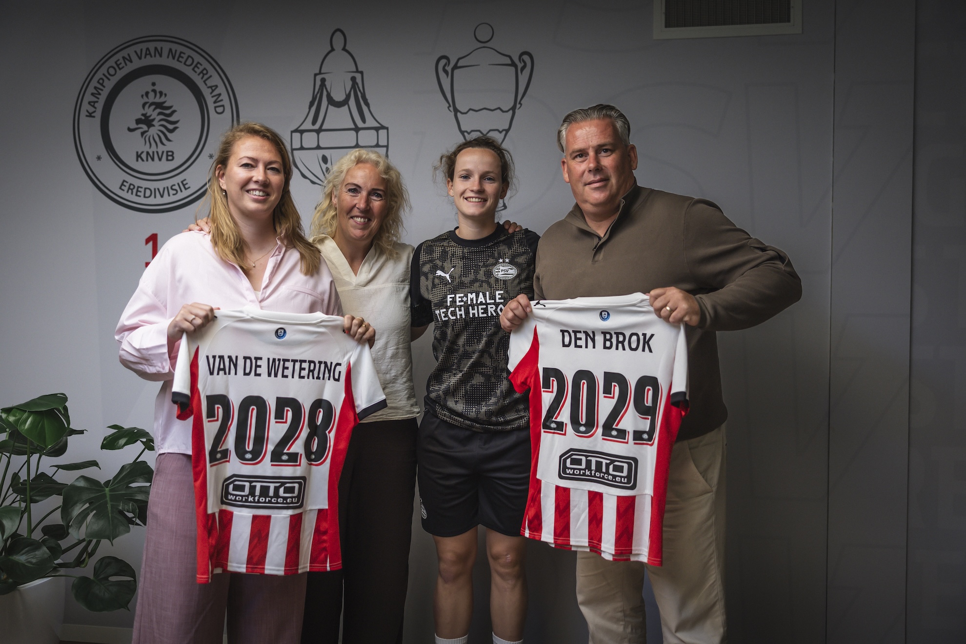 Nieuws | Mark den Brok en Mauri van de Wetering vervullen nieuwe rol bij PSV Vrouwen
