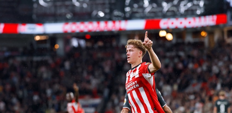 Persconferentie | 'Die goal zie ik vrijwel iedere dag op de training’