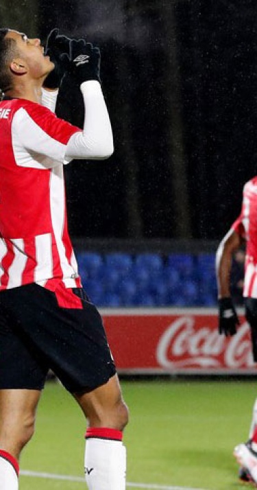IN BEELD | Jong PSV niet langs SC Cambuur