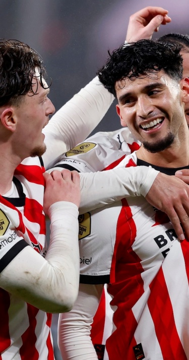 Liveblog | PSV herpakt zich en wint van sc Heerenveen