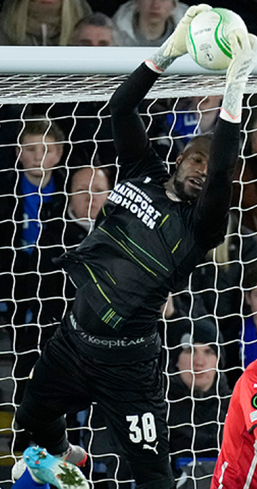 Voetbalgevecht in Leicester eindigt in gelijkspel