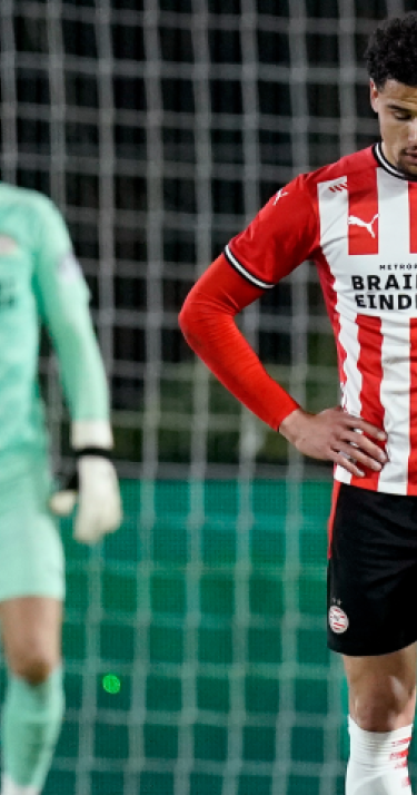 Jong PSV komt ondanks kansen niet tot scoren tegen FC Dordrecht