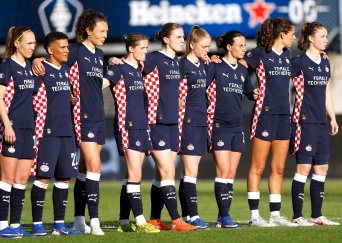 Wedstrijdverslag | PSV Vrouwen grijpt net naast beker en verliest na strafschoppen van FC Twente 