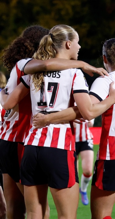 Voorbeschouwing | PSV Vrouwen bereidt zich na midweeks duel voor op strijd met sc Heerenveen