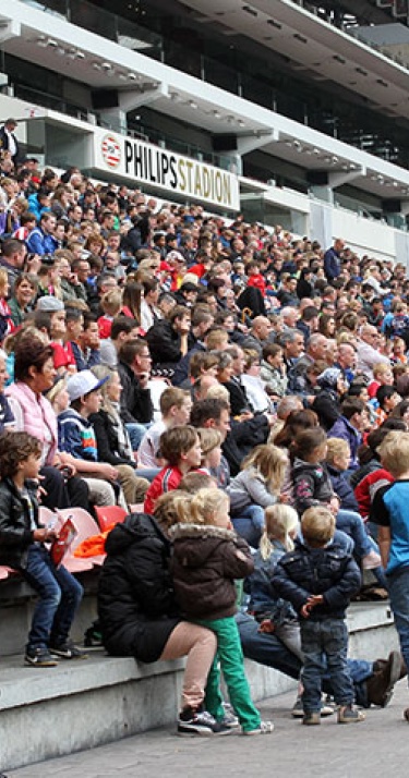Kom naar de training van PSV in het Philips Stadion