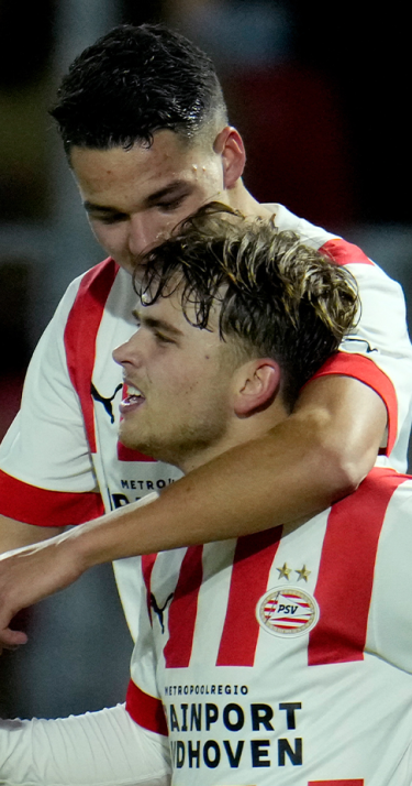 Keuken Kampioen Divisie | Jong PSV boekt knappe overwinning in Almere