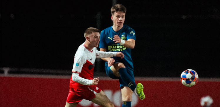 Liveblog | Jong PSV en Jong FC Utrecht delen de punten in Utrecht