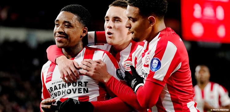 PSV blijft derde na dikke zege op Fortuna