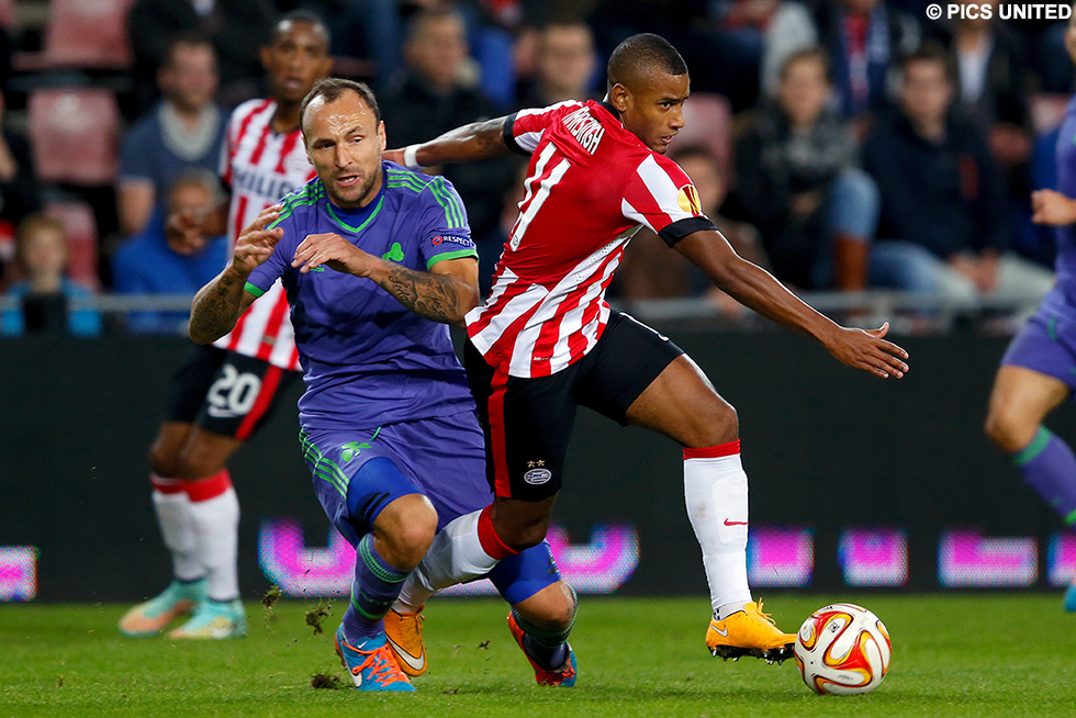 Ram Psv PSV - PSV geeft zege in slotfase uit handen: 1-1