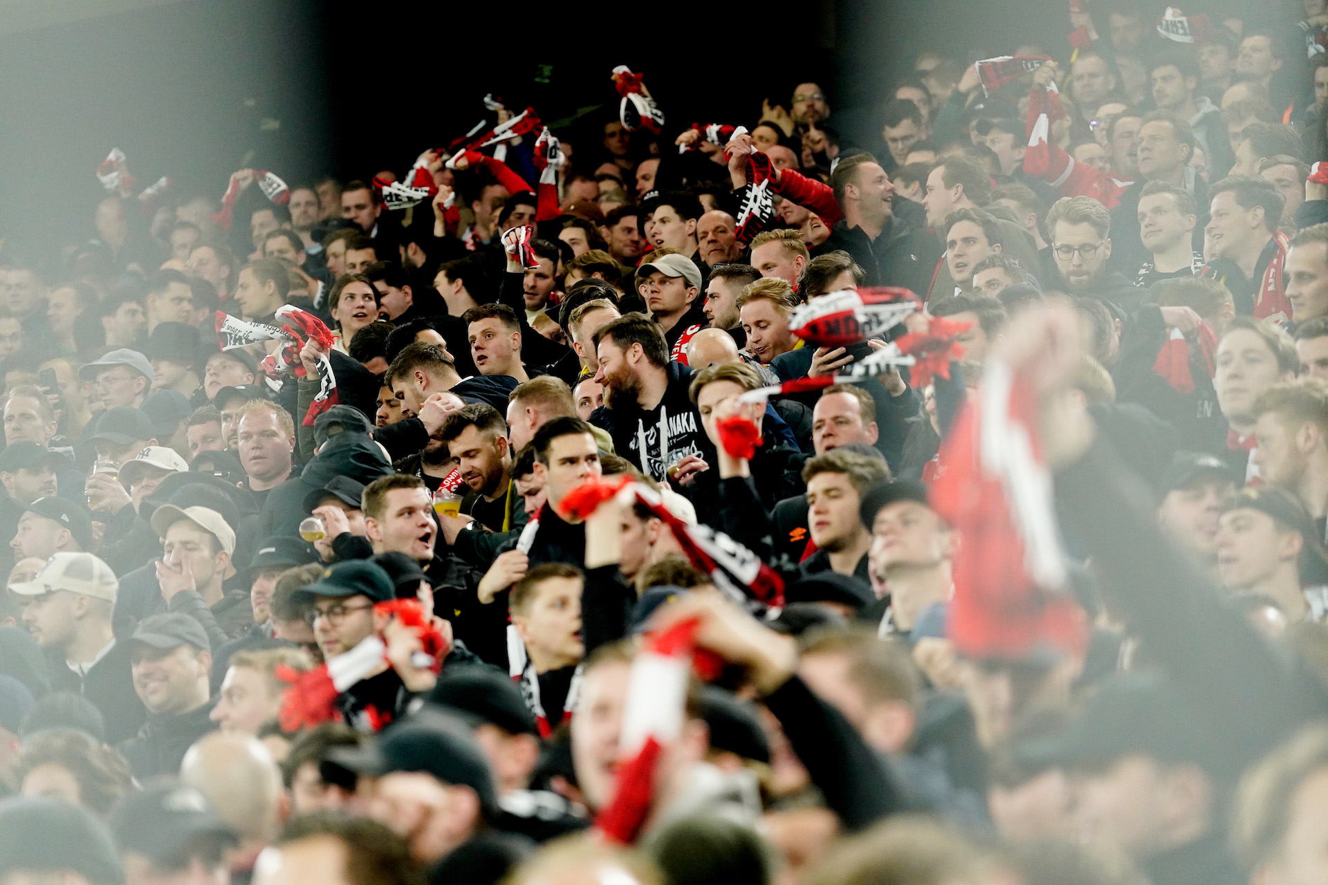 In voor- en tegenspoed! 