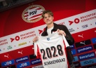 Profcontract | Loek Schakenraad verdient eerste contract bij PSV 