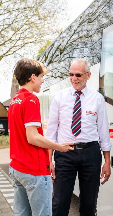 Nieuws | Slim en zonder stress naar PSV? Reis mee met PSV Direct 