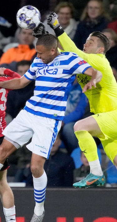 Gevecht om de volle buit eindigt in remise op De Vijverberg 