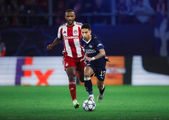 Liveblog | PSV sleept punt uit het vuur tegen Olympiacos FC dankzij late treffer van Pepi