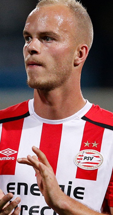 Jorrit Hendrix met Jong PSV tegen Jong Ajax