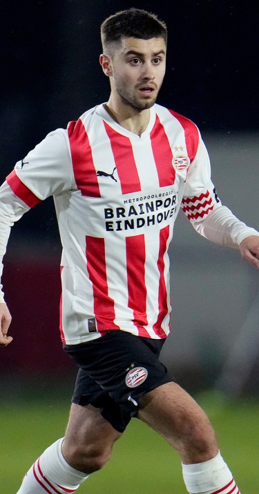 Keuken Kampioen Divisie | Jong PSV loopt tegen nederlaag aan