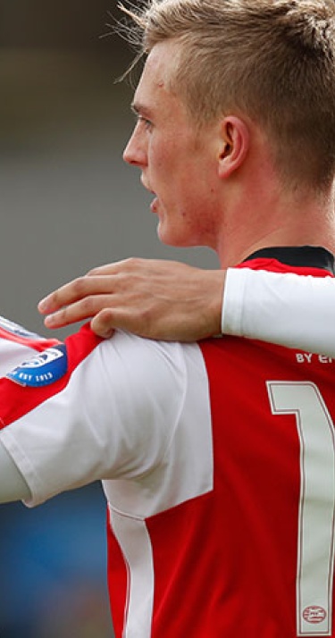 Versterkt Jong PSV treedt aan tegen Go Ahead Eagles