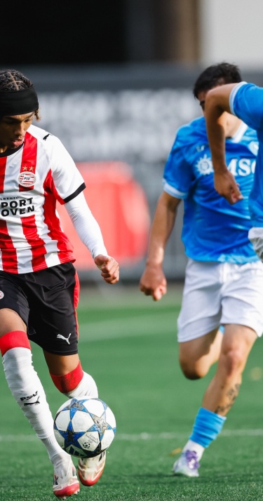 UYL | Dominant PSV O19 maakt kansen niet af en speelt gelijk