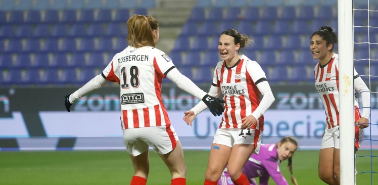 Wedstrijdverslag | PSV Vrouwen boekt belangrijke zege op PEC Zwolle