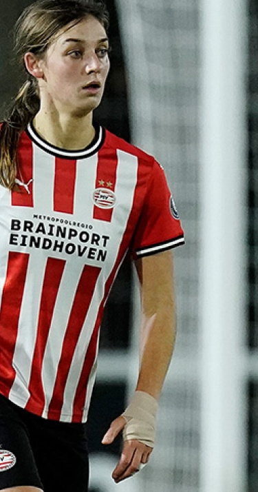 Aniek Nouwen van PSV naar Chelsea FC 