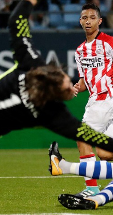 In beeld: winst Jong PSV in stadsderby