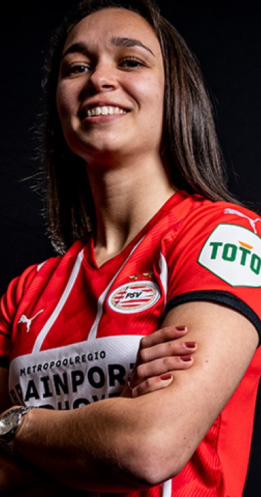 Dessing tekent bij PSV Vrouwen 