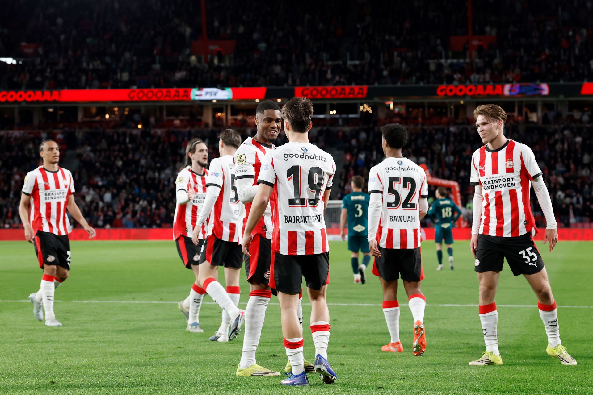 Nabeschouwing | PSV behaalt elfde thuisoverwinning op rij op PEC Zwolle