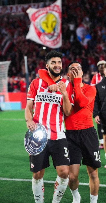 Persconferentie | 'Het is weer in eigen hand, maar we hebben nog niks'