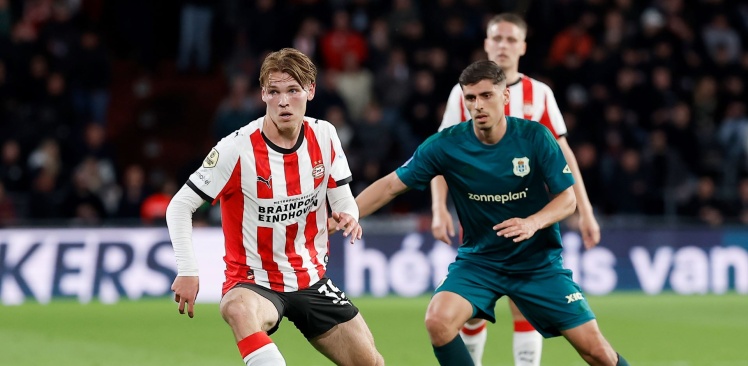 Persconferentie | 'Hij had een verdienstelijk basisdebuut'