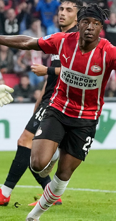 Media-overzicht: &lsquo;PSV maakt sterke indruk&rsquo;