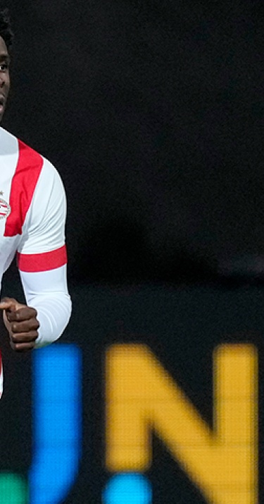 Profiel | Na maanden knokken maakt Emmanuel van de Blaak zijn debuut voor PSV