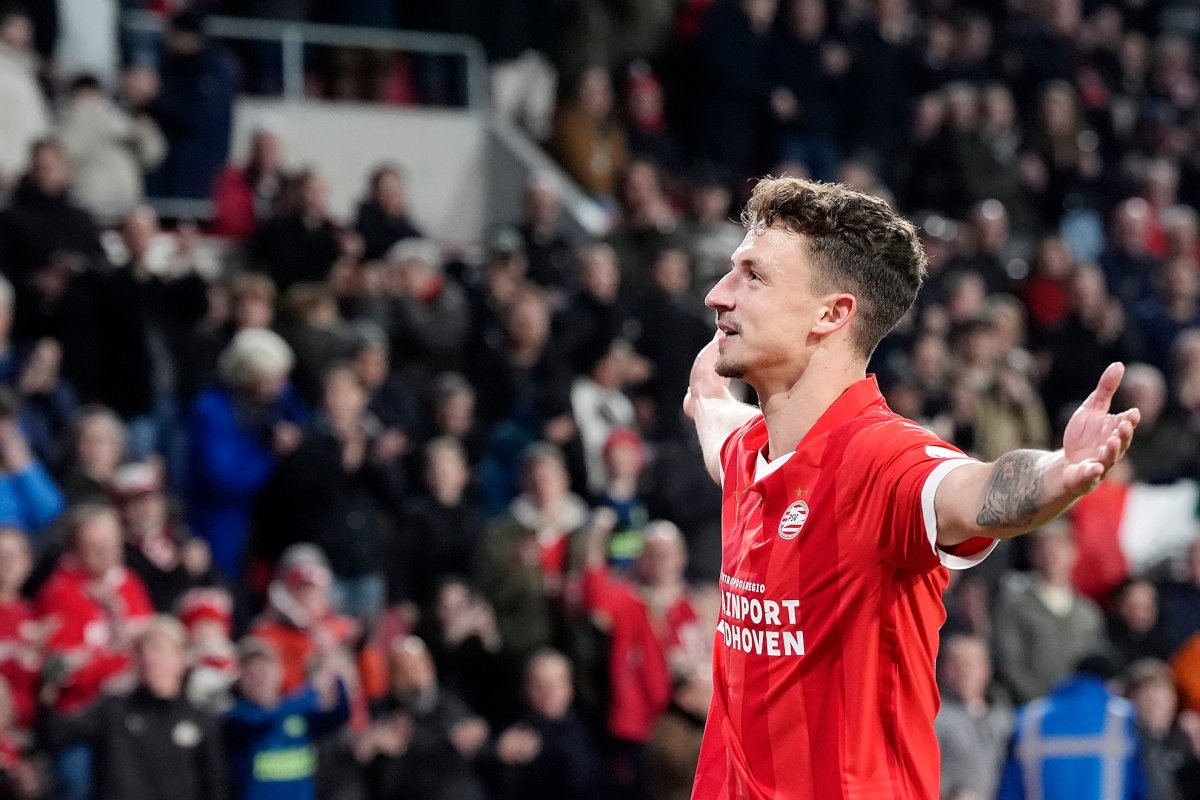 Alles über | PSV hat in der Eredivisie nur einmal gegen Heracles Almelo im ...