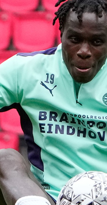 PSV oefent tegen TOP Oss