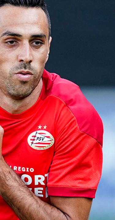 Eran Zahavi maakt debuut 