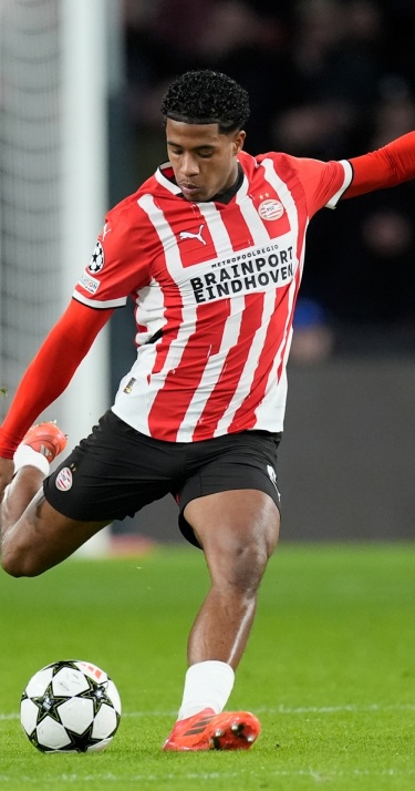 Persconferentie | 'In de top moet je er elke wedstrijd staan en ryan staat er altijd'