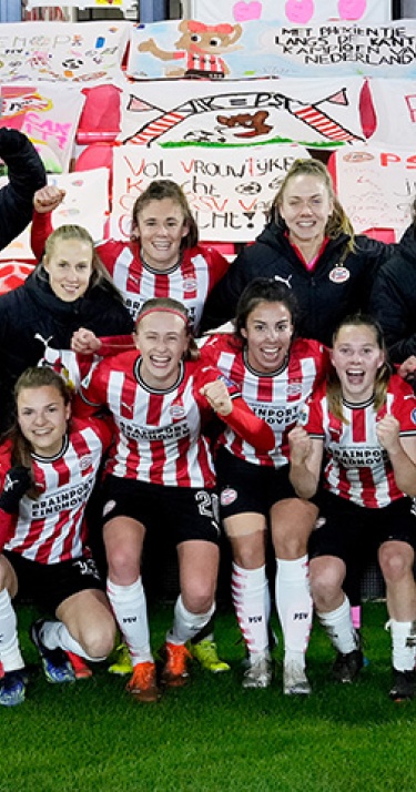 Vrouwenvoetbal in de lift en Guti opgeroepen voor Mexico