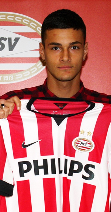Italiaan Gianluca Scamacca tekent bij PSV