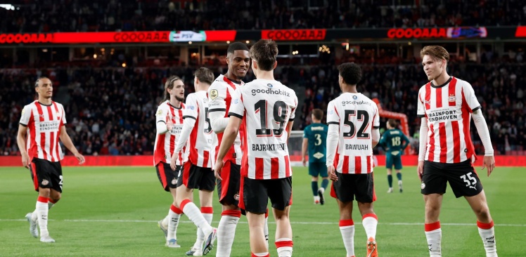 Nabeschouwing | PSV behaalt elfde thuisoverwinning op rij op PEC Zwolle