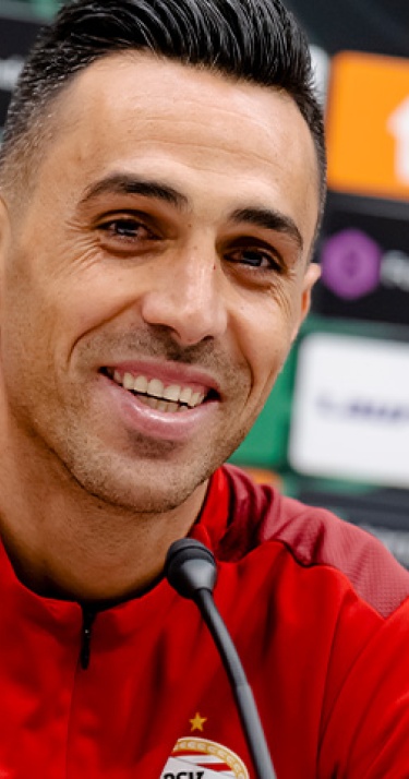 Schmidt en Zahavi verwachten lastig duel in sfeervol Tel Aviv