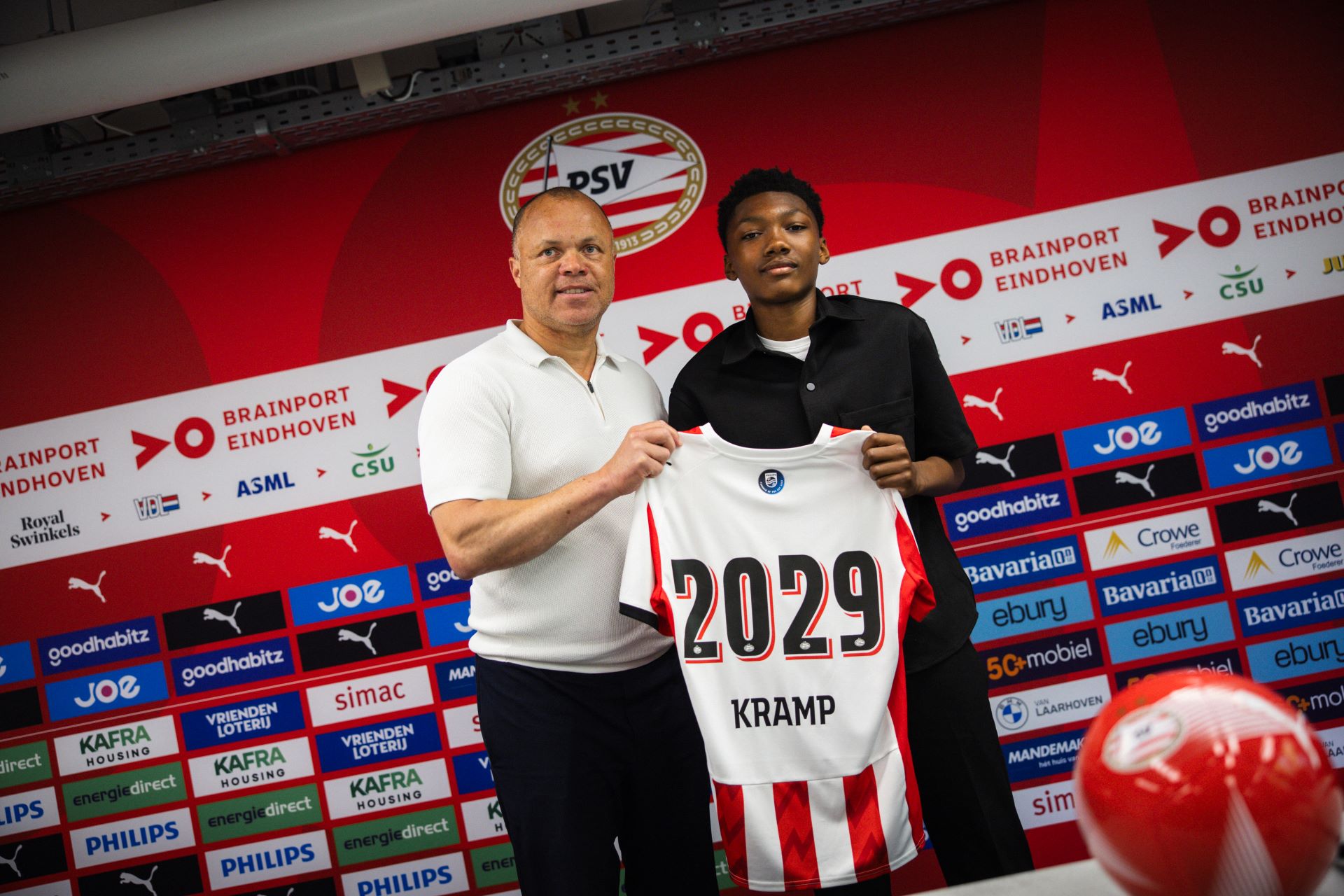 Profcontract | Michael Kramp maakt overstap van Feyenoord naar PSV