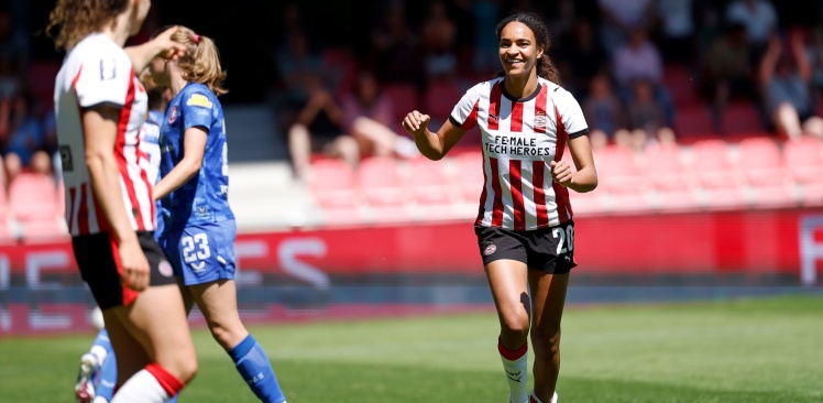 Wedstrijdverslag | Nina Nijstad schiet PSV Vrouwen naar finale Eredivisie Cup