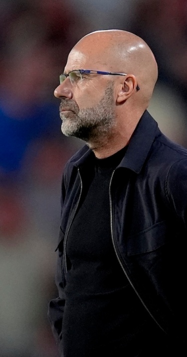 Persconferentie | ‘Ik vind hem écht een bijzondere speler’