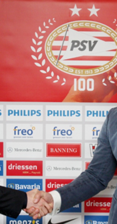 PSV bindt Dani van der Moot (16) aan zich