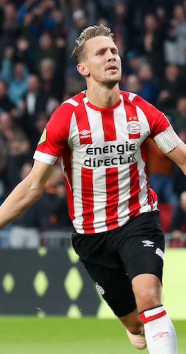 Alles over | PSV kan voor de tweede keer in de historie vier keer op rij van Ajax winnen