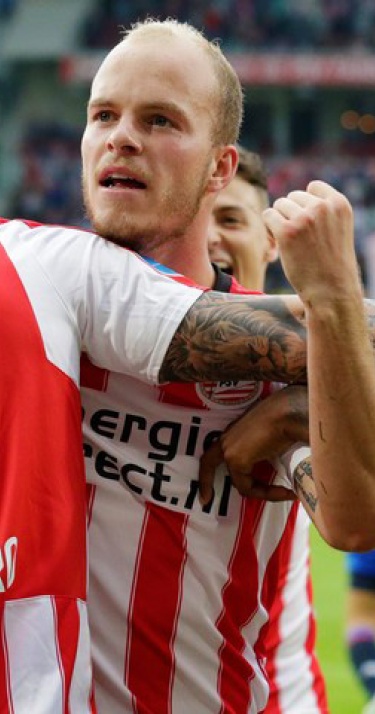 In beeld: PSV start met zege op AZ