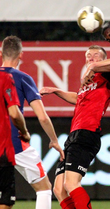 Jong PSV ontvangt Helmond Sport  