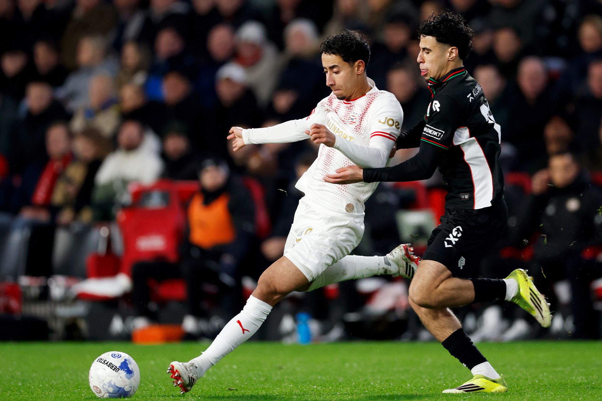 Nabeschouwing | PSV verliest voor eerste keer in historie thuis van N.E.C.