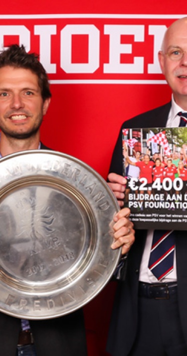 Kampioensgift Triple Double aan PSV Foundation