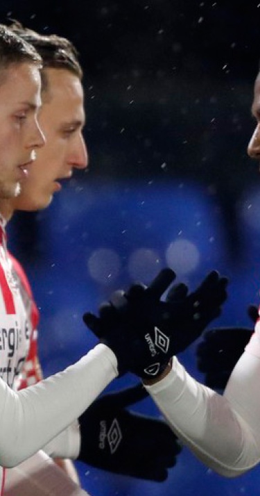 IN BEELD | Jong PSV te sterk voor FC Volendam